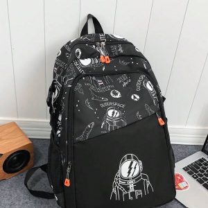 23L Waterproof Cartoon Astronaut Pattern Functional Backpack Black Preppy For Men Casual Backpack Laptop Backpack School Backpack For Travel Commute Lightweight Rucksack Fathers Day Gifts Summer College Bag Dad School Bag Freshman For Books Back To School Multi-Functional Dorm University Man Bag Students School Supplies Book Bag Large Capacity School Pencil Case Teacher Halloween Gifts For Men Fall Christmas Scream Bag For Men Backpack Winter Christmas Gifts Travel Bag Black